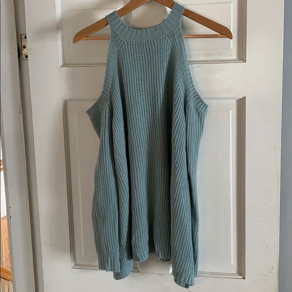 Cold Shoulder Sweater - Picture 1 of 5